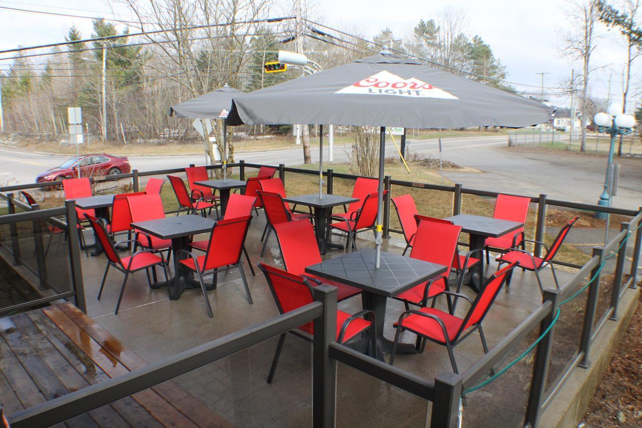 Auberge Valcartier Saint-Gabriel-De-Valcartier Exterior foto